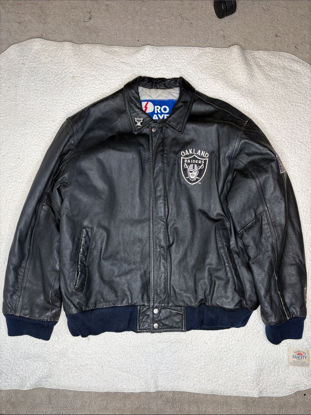 Vintage Pro Line Oakland Raiders Leather Fan Jacket: Size Medium
